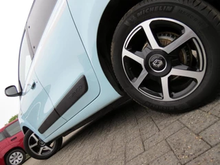 Renault Twingo Renault Twingo 1.0 SCe Limited | AIRCO | CRUISE CONTROL | MICHELIN BANDEN | DAB | PARKEERSENSORS | - afbeelding nr 21