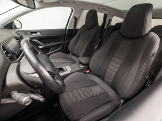 Peugeot 308 Automaat (PANORAMADAK, NAVIGATIE, CLIMATE, LED KOPLAMPEN, PARKEERSENSOREN, SPORTSTOELEN, GETINT GLAS, CRUISE, NIEUWE APK, NIEUWSTAAT) - afbeelding nr 14