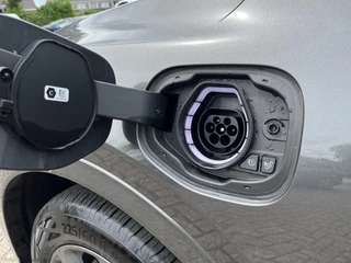 Ford Kuga Ford Kuga 2.5 PHEV ST-Line X 225pk | Driver Assistance Pack | Wegklapbare Trekhaak | Winterpack | Verlengde Fabrieksgarantie tot 05-2028 - afbeelding nr 35