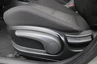 Hyundai Bayon Hyundai Bayon 1.0 T-GDI 100PK AUTOMAAT PREMIUM | ACHTERUITRIJ CAMERA | CLIMATE CONTROL | SFEER VERLICHTING | LED KOPLAMPEN | BOSE AUDIO | STOEL/STUUR VERWARMING | DODEHOEK DETECTIE | KEYLESS ENTRY/START | PARKEERSENSOREN VOOR EN ACHER | APPLE CARPLAY/ANDROID AUTO | DRAADLOZE TEEFOONLADER | - afbeelding nr 37
