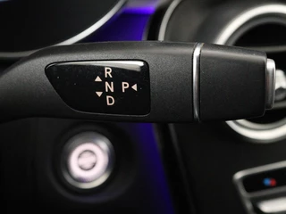 Mercedes-Benz C-Klasse Mercedes-Benz C-klasse 180 Business Solution AMG | Panoramadak | Leder | Stoelverwarming | Cruise control | 360 Camera | Elektrische achterklep | Carplay | Burmester - afbeelding nr 17