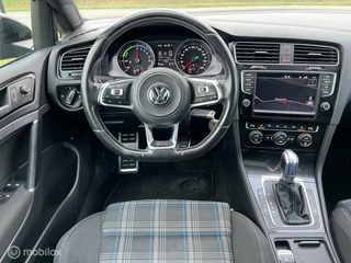 Volkswagen Golf Volkswagen Golf 1.4 TSI GTE Pano|DSG|Navi|Xenon|Full Option - afbeelding nr 14