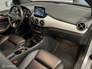 Mercedes-Benz B-Klasse Mercedes B-klasse 180 Business AMG AUTOMAAT / LEER / LED / NAVI / LUXE - afbeelding nr 18