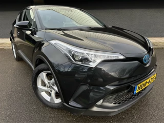 Toyota C-HR - 401315851-0