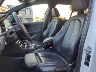 BMW 2 Serie | Leder | Trekhaak | M-pakket | Head-up | Camera | Stoelverwarming | - afbeelding nr 32