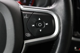 Volvo V60 Volvo V60 2.0 D4 MomentPro | Leder | Trekhaak |  Stoelverwarming | Adaptive cruise | Carplay | Navigatie | DAB | Camera | Full LED | Climate control - afbeelding nr 15