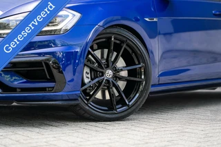 Volkswagen Golf Volkswagen Golf 2.0 TSI 4Motion R Performance Pano Akra DCC - afbeelding nr 11
