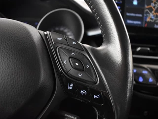 Toyota C-HR Toyota C-HR 1.8 Hybrid Dynamic | Trekhaak | Parkeersensoren V+A | Navigatie - afbeelding nr 20