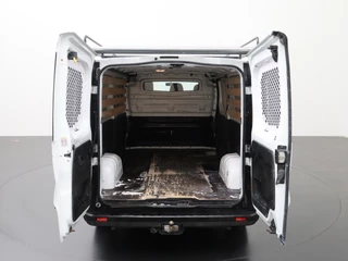 Renault Trafic Renault Trafic 1.6DCi 115PK Imperiaal | Trekhaak | Navigatie | Airco | Cruise | 3-Persoons - afbeelding nr 4