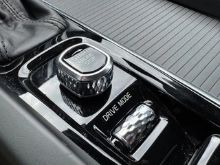 Volvo XC60 Volvo XC60 2.0 D4 Autom. MOMENTUM PRO + Leder + Navi + 19 inch Lmv - 2020! - afbeelding nr 15