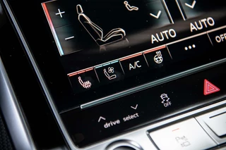 Audi Q8 Audi Q8 60 TFSI e Competition | Nieuw | Facelift | Advanced onderstel | Vierwielbesturing | Pano | B&O | Massage | Trekhaak | 23 inch | - afbeelding nr 21