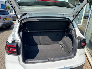 Volkswagen T-Cross Volkswagen T-Cross 1.0 TSI STYLE/ Camera / ALL IN PRIJS/ Digital dash - afbeelding nr 8