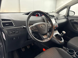 Toyota Verso Toyota Verso 1.8 VVT-i SkyView Edition | Panoramadak | Trekhaak | Navigatie - afbeelding nr 13