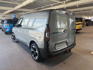 Ford Transit Courier Ford E-Transit Courier Limited 44 kWh 136pk | Ford Voorraad | Driver Assistance Pack | Laadvloerbescherming | Trekhaak | LED Laadruimteverlichting - afbeelding nr 6