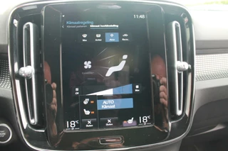 Volvo XC40 Volvo XC40 T4 Recharge R-Design | Parkeercamera | Stoelverwarming | Leder | Trekhaak | Glossy Black | Keyless - afbeelding nr 44
