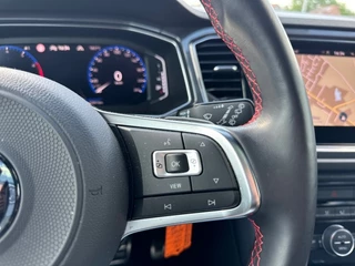 Volkswagen T-Roc - afbeelding nr 17