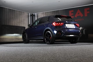 Audi A1 Audi A1 CITYCARVER 30 TFSI S Line / AUT / Acc / Lane Assist / Camera / Navi / Digital Cockpit / Matrix / Pdc / 18 Inch - afbeelding nr 3