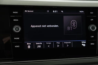 Volkswagen Polo Volkswagen Polo 1.0 TSI R Line | Panoramadak | Park Assist |  Carplay | Adaptive cruise | Climate control | PDC | Navigatie | Bluetooth | LED - afbeelding nr 23