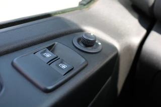 Renault Trafic Renault Trafic 2.0 dCi 145pk L2 H1 Airco Navigatie Camera - afbeelding nr 27