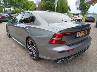 Volvo S60 Volvo S60 2.0 T4 R-Design|PANO|HARMAN KARDON|AUTOMAAT|1ste Eig|Adapt Cr - afbeelding nr 4