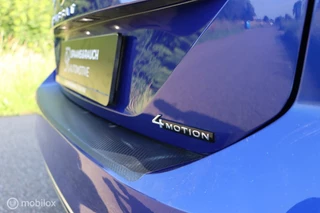 Volkswagen Passat Volkswagen Passat Variant 2.0 TSI 4Motion  / R-Line / Pano - afbeelding nr 36