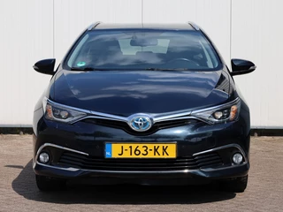 Toyota Auris Toyota Auris Touring Sports 1.8 Hybrid Executive | Half Leder | Park-Assist | LED Koplampen - afbeelding nr 2