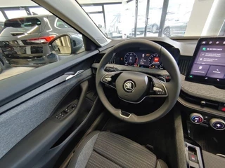 Škoda Superb Škoda Superb 1.5 TSI DSG SELECTION TREKHAAK/CAMERA/HUD/NAVI/ACC/STOELVERW - afbeelding nr 12
