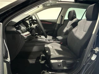 Škoda Octavia Škoda Octavia Combi 1.4 TSI RS iV PHEV Business | Panoramadak | Stoelverwarming - afbeelding nr 3