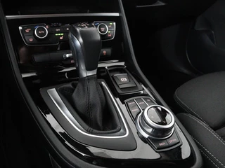 BMW 2 Serie BMW 2-serie Gran Tourer 218d Advantage | Sportstoelen | Stoelverwarming |  Navigatie | Bluetooth | Parkeerhulp | Climate control | Cruise control - afbeelding nr 13