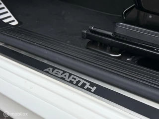 Fiat 500 Fiat 500 1.4 T-Jet Abarth 595 Esseesse Sabelt Carbon Navi Carplay Akrapovic - afbeelding nr 39
