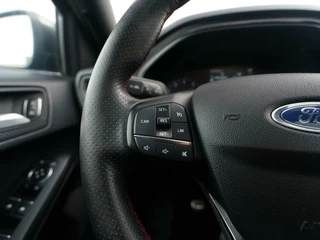 Ford Focus Ford Focus Wagon 1.0 EcoBoost 125pk ST-Line Business | Panoramadak | B&O sound  | Trekhaak - afbeelding nr 24