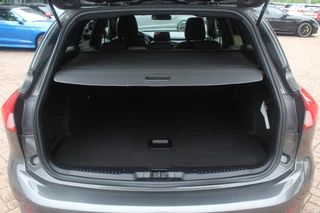 Ford Focus Ford Focus Wagon 1.5 EcoBoost ST Line Business / Camera / Navigatie / Keyless / B&O / 17'' / Stuurverwarming / DAB / Dodehoek / Cruise Control - afbeelding nr 14