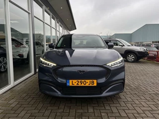 Ford Mustang Mach-E Ford Mustang Mach-E RWD 75 kWh | Rondomzichtcamera | Lederen Bekleding | Trekhaak | LED | Stoelverwarming | Stuurwielverwarming | B&O Audio | Apple Carplay/Android Auto | - afbeelding nr 23