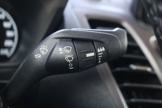 Ford Transit Connect Ford Transit Connect 1.5 EcoBlue L2 Trend Automaat Airco Navigatie Camera Trekhaak - afbeelding nr 23