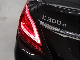 Mercedes-Benz C-Klasse [SCHUIFDAK, CAMERA, APPLE CARPLAY, ANDROID, ELEK. VERW. STOELEN, CRUISE, CLIMATE, NIEUWSTAAT] - afbeelding nr 26