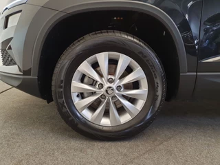 Škoda Karoq Škoda Karoq 1.0 TSI 110pk Business Edition Camera, Cruise control, Winterpakket - afbeelding nr 24