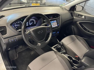 Hyundai i20 Hyundai i20 1.0 T-GDI Comfort NAVI / CAMERA / TREKHAAK / NAP - afbeelding nr 24