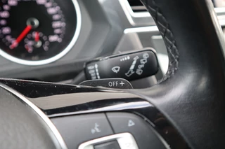 Volkswagen Tiguan Pano / Trekhaak / Massage Stoel / LED / Stoelverwarming / Camera / - afbeelding nr 25