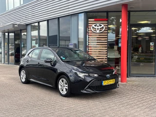 Toyota Corolla 1.8 Hybrid Active | Automaat | Carplay | A. camera | €21.995,- r