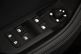 Škoda Superb Škoda Superb Combi 1.4 TSI iV Hybrid *1ste Eigenaar*Panoramadak*Navigatie* - afbeelding nr 18