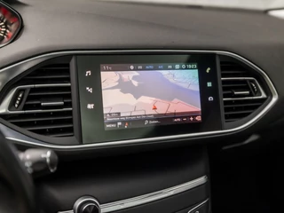 Peugeot 308 (PANORAMADAK, APPLE CARPLAY, NAVIGATIE, LANE ASSIST, GETINT GLAS, SPORTSTOELEN, CRUISE, PARKEERSENSOREN, LM VELGEN, NIEUWSTAAT) - afbeelding nr 24