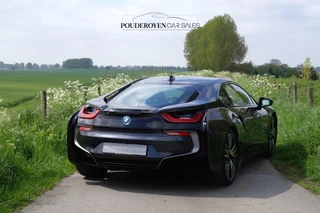 BMW i8 BMW i8 Coupé / NL Auto / Dealeronderhouden / Top conditie / Head up / 360 camera - afbeelding nr 2