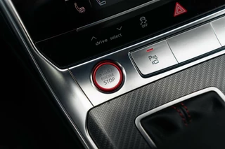 Audi RS6 Audi RS6 4.0 V8 Keramisch HUD Pano B&O Carbon Performance - afbeelding nr 53