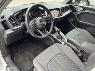 Audi A1 Sportback Audi A1 Sportback 30 TFSI 110PK S-LINE LED*CARPLAY*NAVI*PDC* - afbeelding nr 7