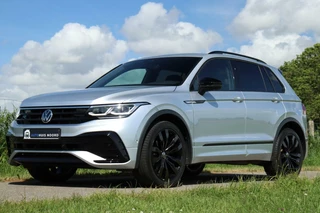 Volkswagen Tiguan Volkswagen Tiguan 1.5 TSI / 2x R-Line / Black Style / Virtual Cockpit / Camera / Matrix LED / Trekhaak / 20