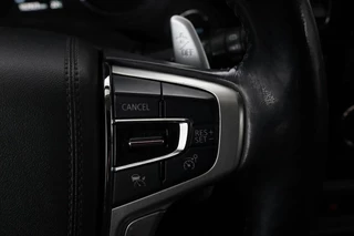 Mitsubishi Outlander Mitsubishi Outlander 2.0 PHEV Instyle+ | Schuifdak | Leder |  Stoel & stuurverwarming | Trekhaak | 360 camera | Adaptive cruise | Xenon | Climate control | Keyless - afbeelding nr 16