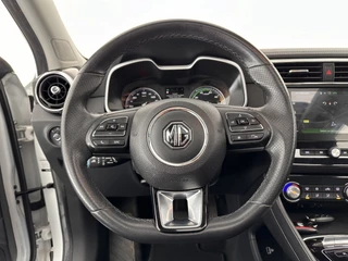 MG ZS-EV (INCL-BTW) *PANO | FULL-LEATHER | CCS-FASTLOADER | KEYLESS | NAVI-FULLMAP | ADAPTIVE-CRUISE | CAMERA | HEATED-SEATS | CARPLAY | LANE-ASSIST | SPORT-SEATS | 17