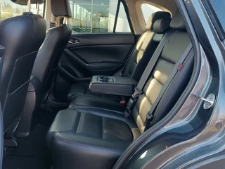 Mazda CX-5 2.0 SkyActiv-G 165pk 2WD Skylease GT | Origineel NL | Navi | Clima | Cruise | Leder+Verwarmd+Elek.Verstel | Keyless Entry | Dodehoek+Rijstrooksensor | Privacy Glass | 19''lm | Trekhaak - afbeelding nr 8