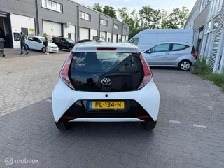 Toyota Aygo Toyota Aygo 1.0 VVT-i x-play FULL OPTION! - afbeelding nr 5