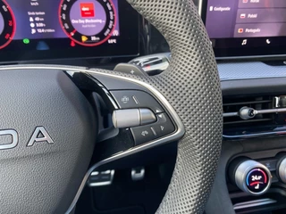 Škoda Kodiaq Škoda Kodiaq 1.5 TSI DSG SPORTLINE 7P PANO-DAK/CAMERA/TREKHAAK/NAVI/ACC/STOELVERW - afbeelding nr 20